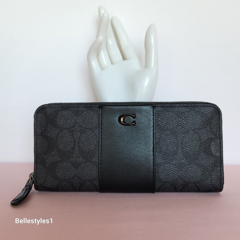 COACH Boxed Slim Accordion Signature Canvas & Leather Wallet w Back-slip pocket⭐ - Picture 6 of 16